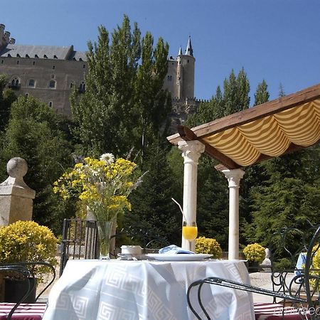 Hotel Alcazar Segovia Restaurant photo